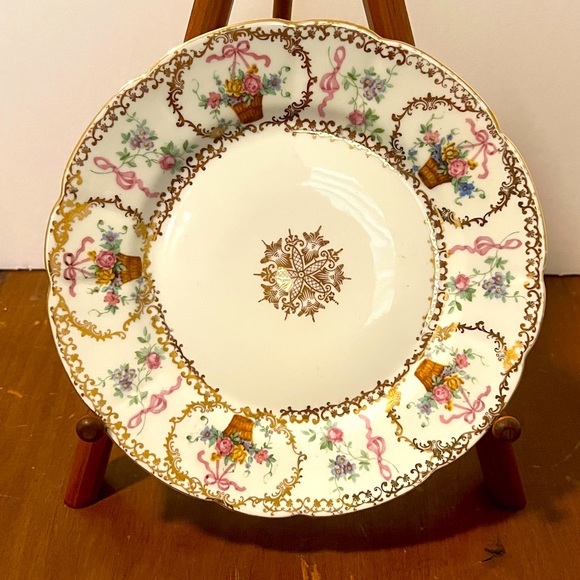 C A Altrohla Austria Salad Plate. Basket Of Rosesand Gold Accent. Handpainted - Picture 1 of 6